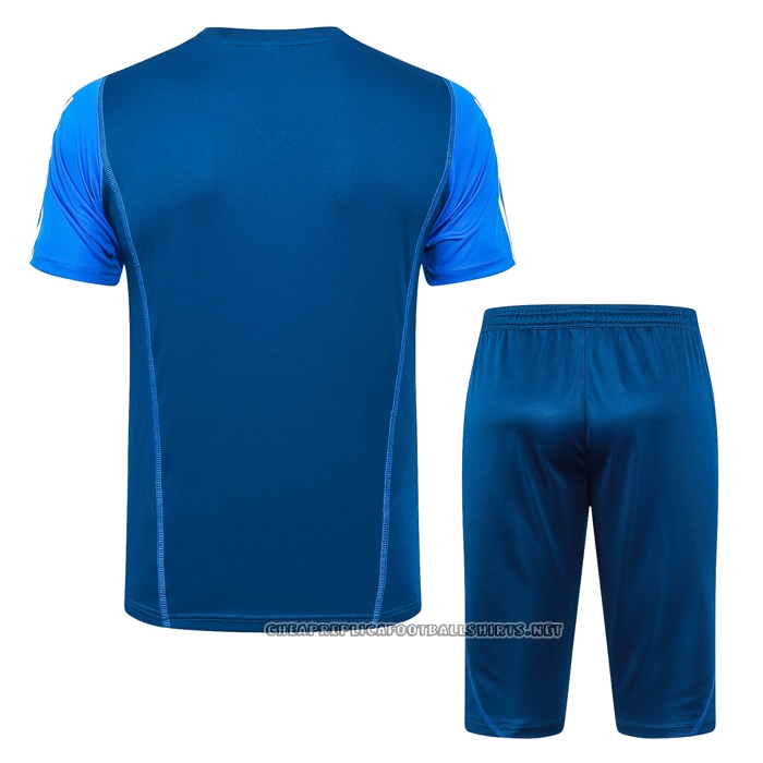 Tracksuit
 Manchester United 2023-2024 Short Sleeve
 Blue
 - Shorts
